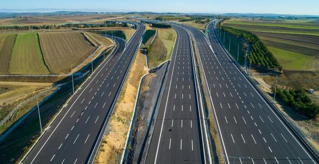 bölünmüş karayolları